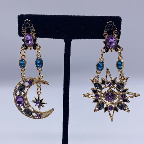 🔅🆕🔅 🌙 💜 Elegant Crystal Sun Moon Drop Long Earrings ☀️🌙✨ - Picture 4 of 11